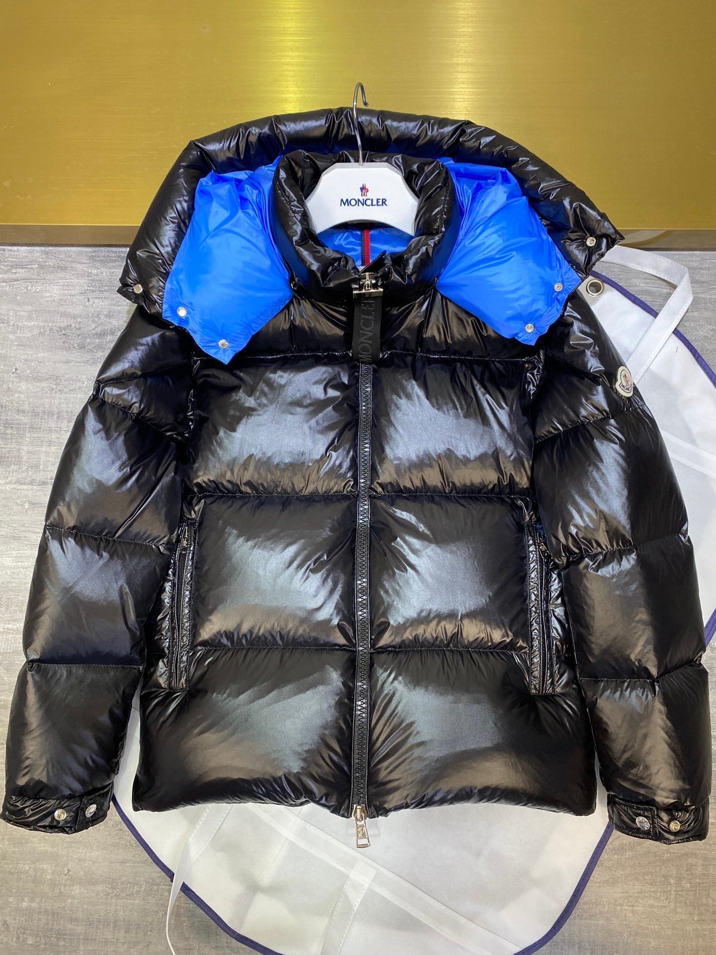 Glacier Pulse Down Jacket – Black & Blue