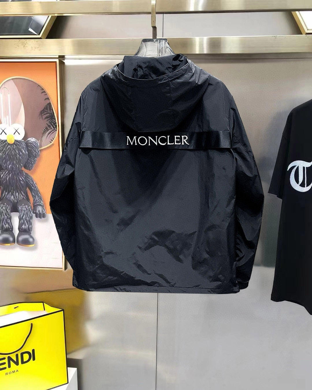 Stripe Track Windbreaker – Black